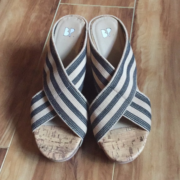 Platform Wedge sandals - Picture 2 of 5